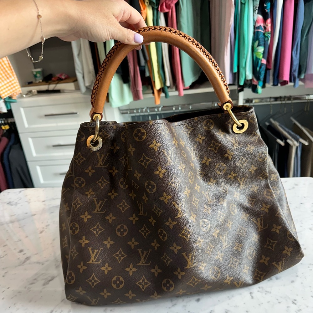 Louis Vuitton ‘Artsy’‎ Bag - Picture 3 of 9
